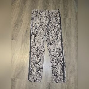 BCBGMaxazria | Grey Printed Pants